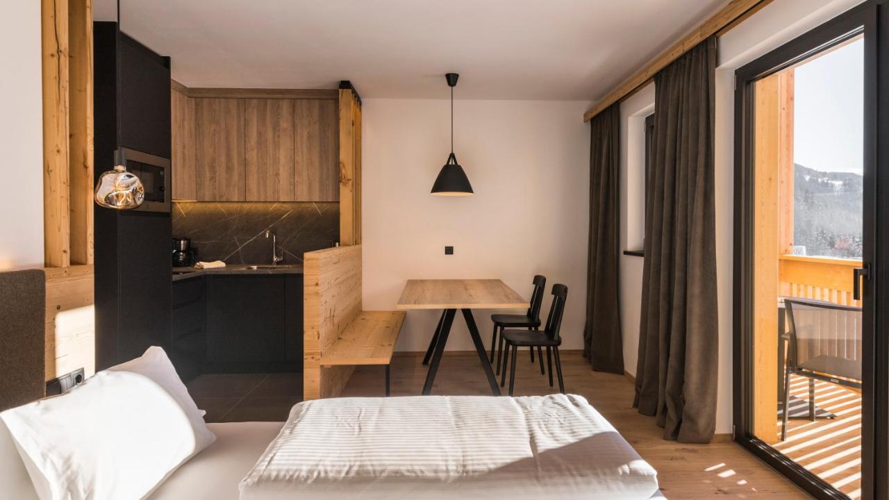 Im Wiesengrund Apartments セスト エクステリア 写真