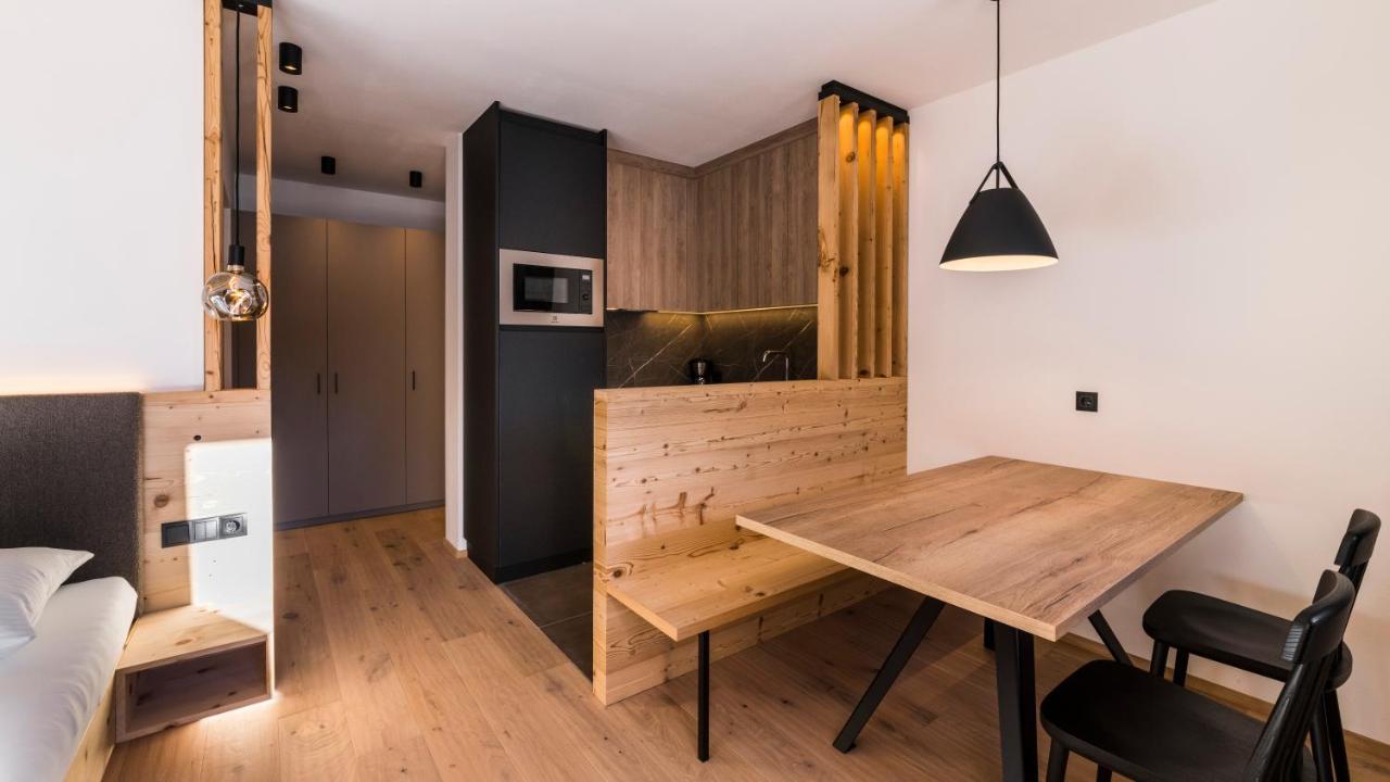 Im Wiesengrund Apartments セスト エクステリア 写真