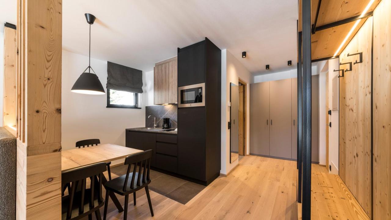 Im Wiesengrund Apartments セスト エクステリア 写真