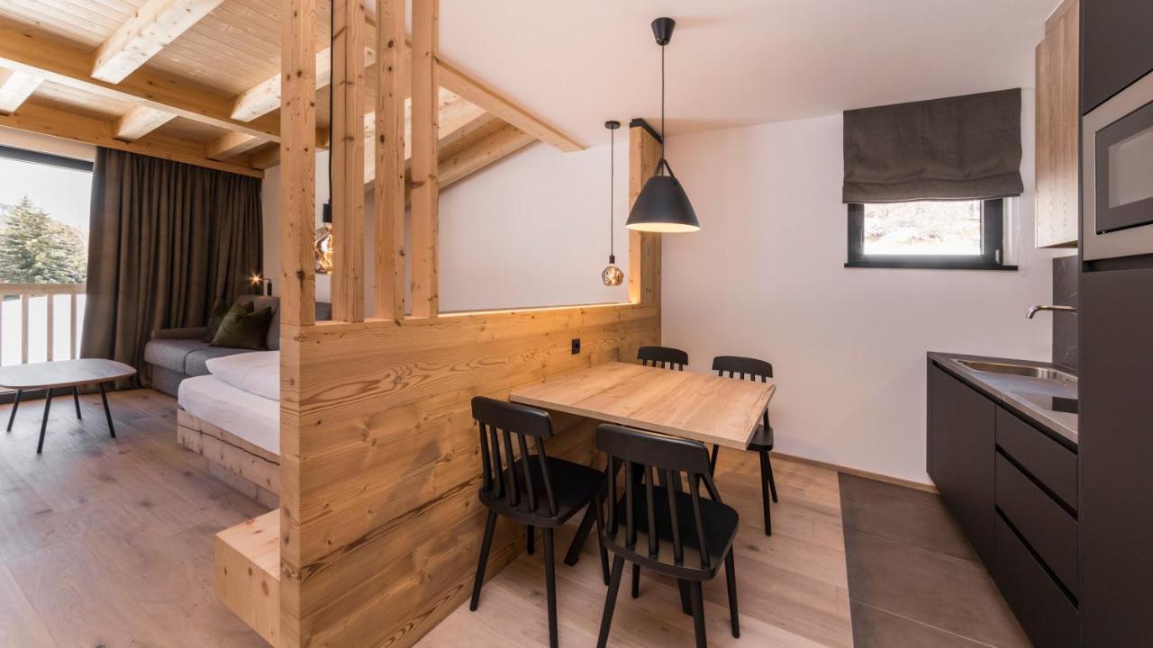 Im Wiesengrund Apartments セスト エクステリア 写真