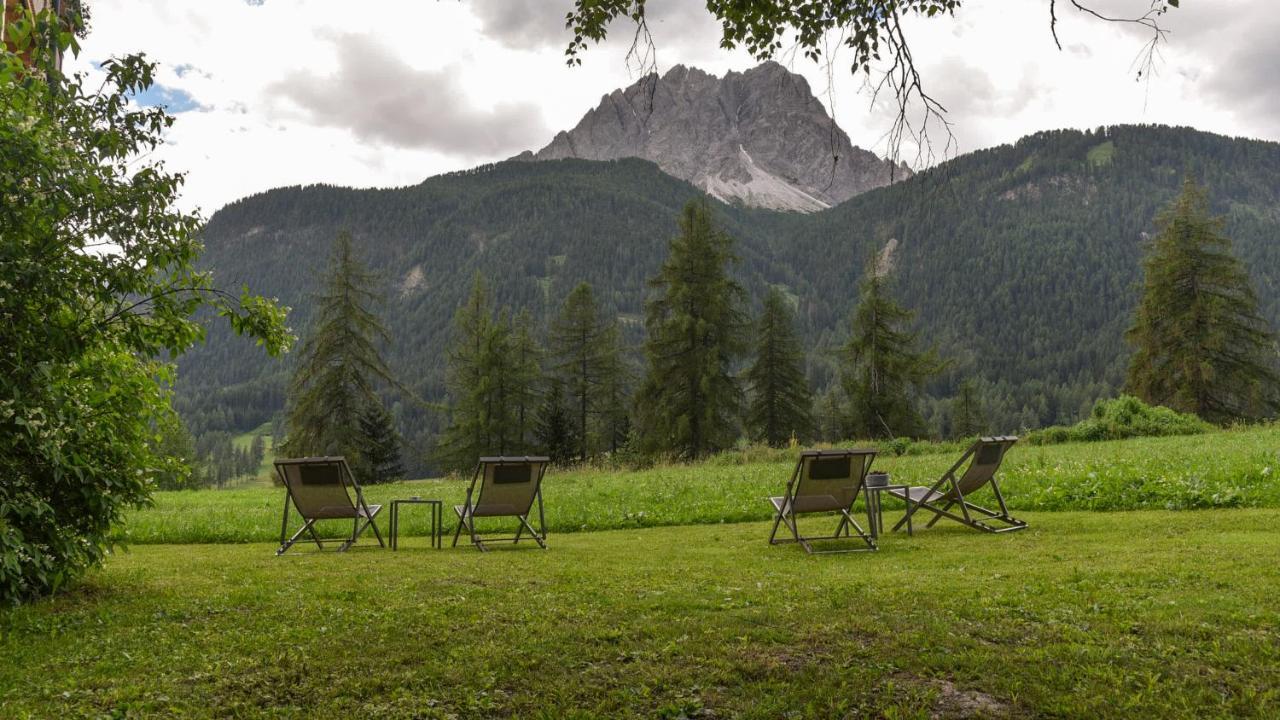 Im Wiesengrund Apartments セスト エクステリア 写真